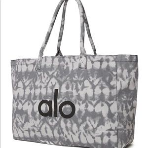 ALO grey tie dye shopper tote